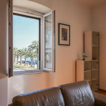 Mislav Apartment *